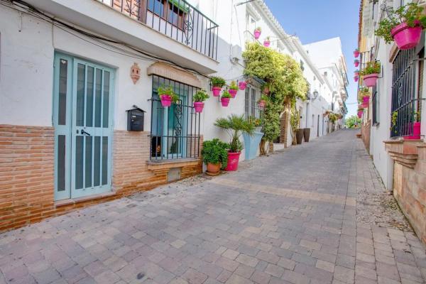Mieszkanie na sprzedaż w Barrio Centro, Estepona photo 1