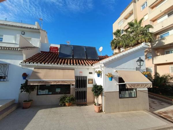 Detached villa for sale in  Barrio Puerto de Estepona, Estepona photo 1