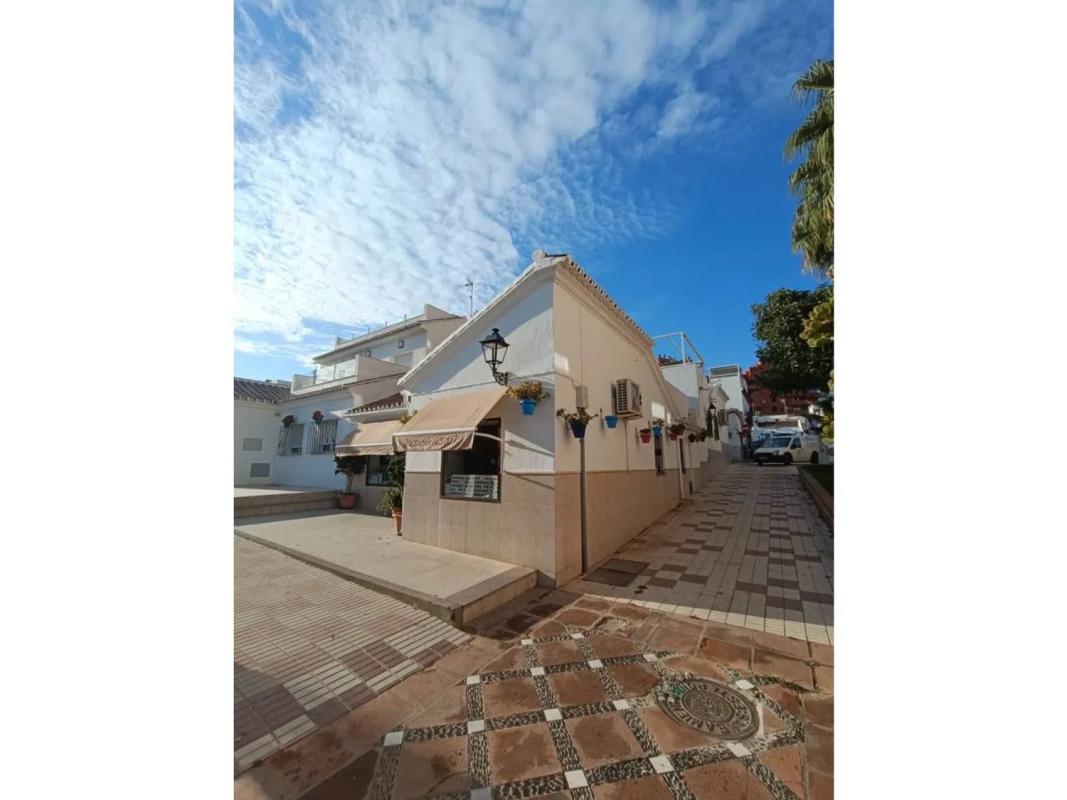 Venta de chalet independiente en Barrio Puerto de Estepona, Estepona
 photo 4