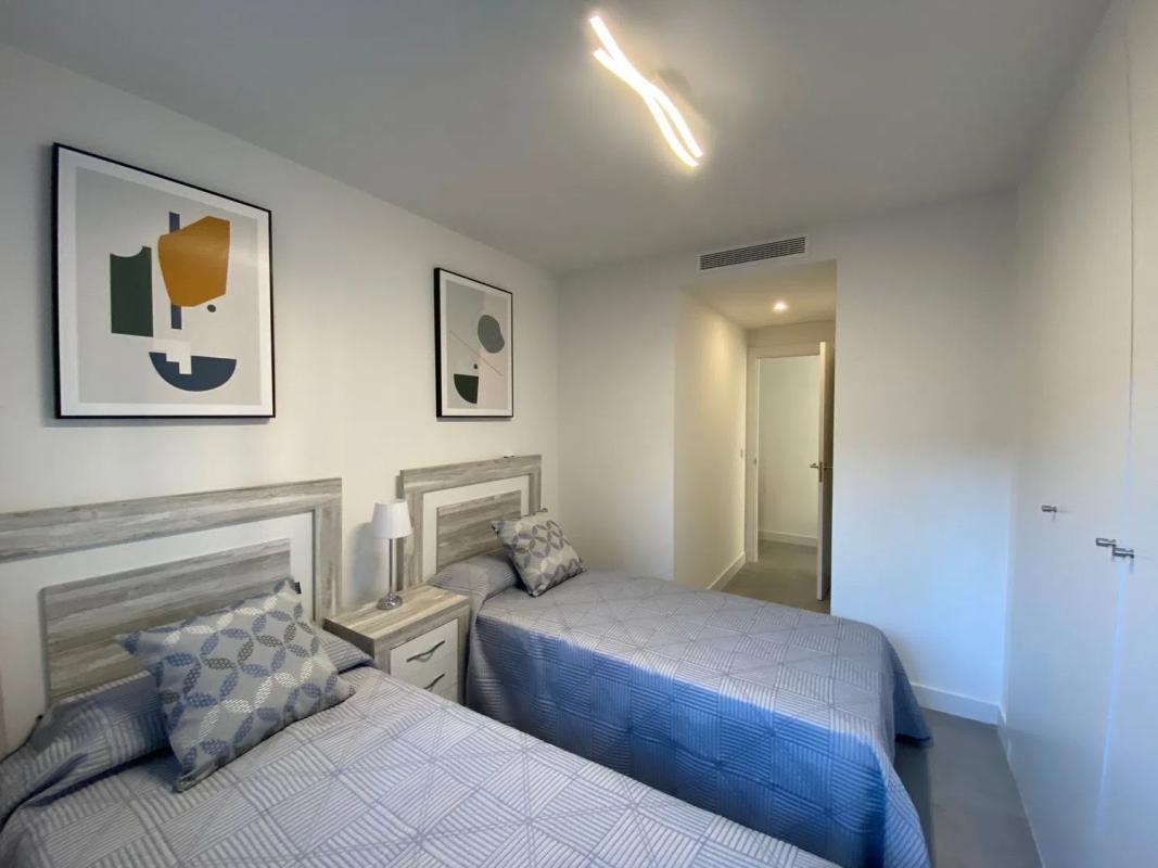 Venta de piso en Avenida de la Resina, Estepona
photo 3