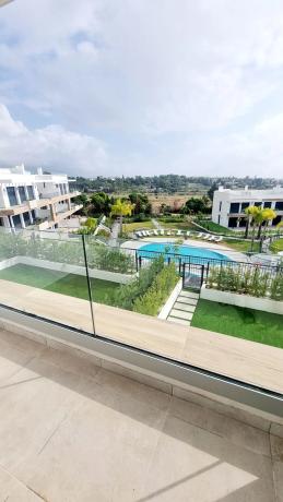 Apartment for sale in  Calle Pico Alcazaba, Estepona photo 1