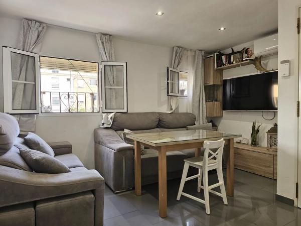 Mieszkanie na sprzedaż w  Barrio Centro, Estepona photo 1