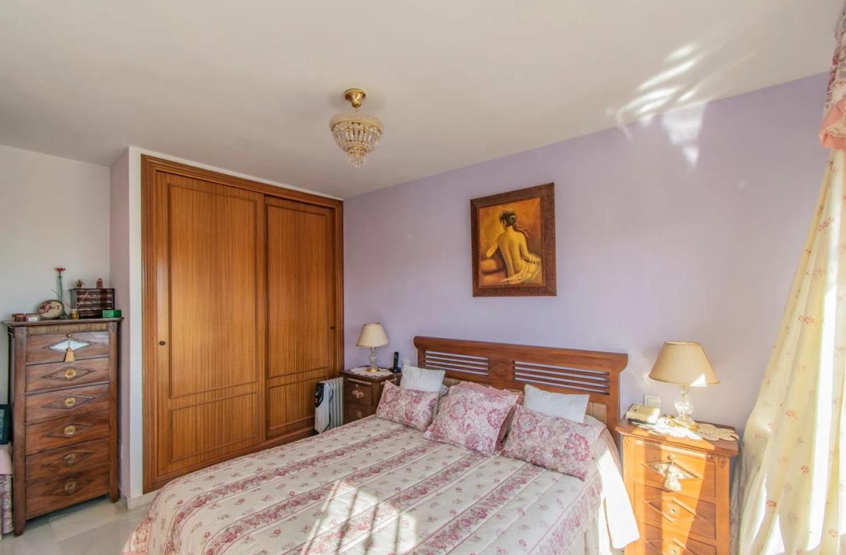 Venta de chalet independiente en Calle Pico de los Reales, Estepona
photo 5