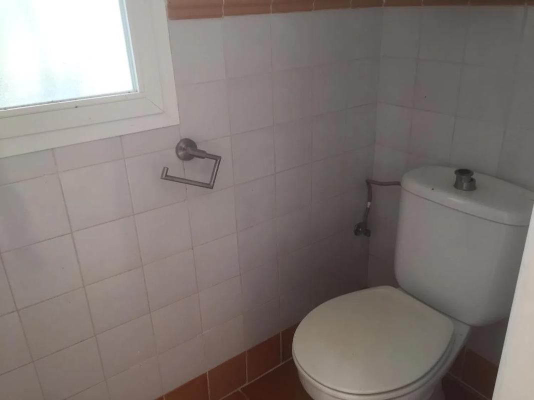 Sprzedaż niezależnego domku jednorodzinnego w Avenida del Arte, Estepona photo 3