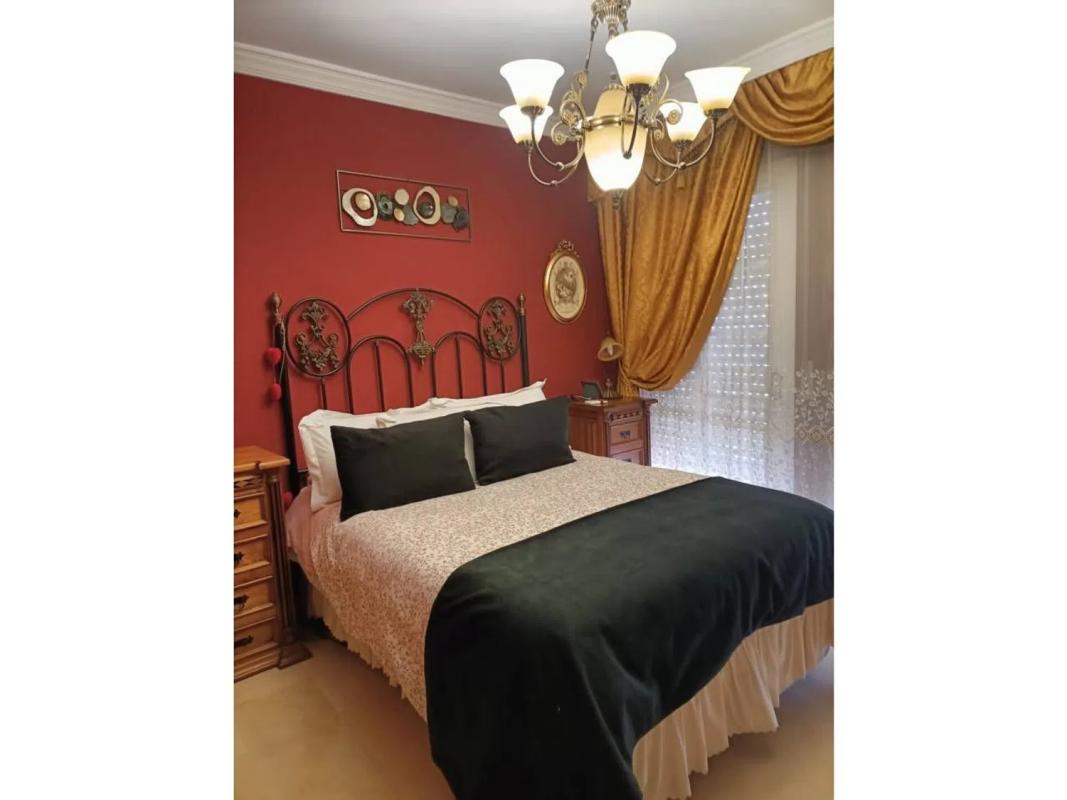 Sprzedaż niezależnego domku jednorodzinnego w Barrio Zona Calvario, Estepona photo 4