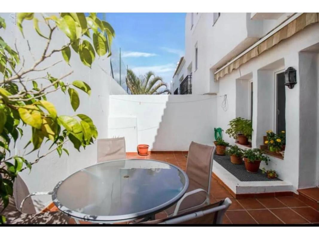 Sprzedaż niezależnego domku jednorodzinnego w Barrio Zona Calvario, Estepona photo 4