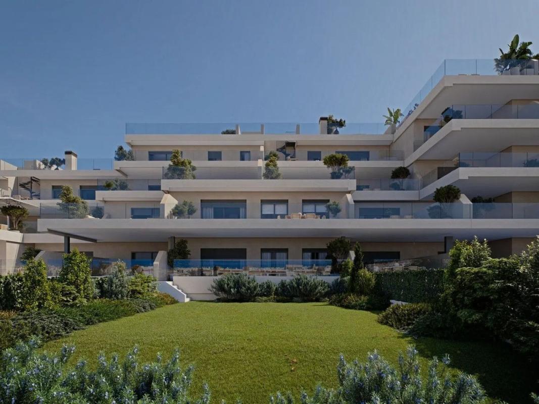 Sale of apartment in Barrio Parque Central, Estepona
photo 3
