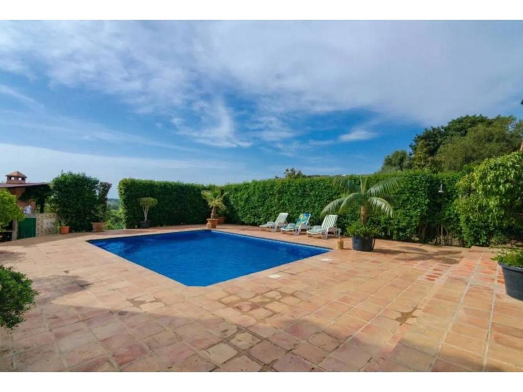 Venta de chalet independiente en Pista Colada de los Molinos a E, Estepona
photo 2