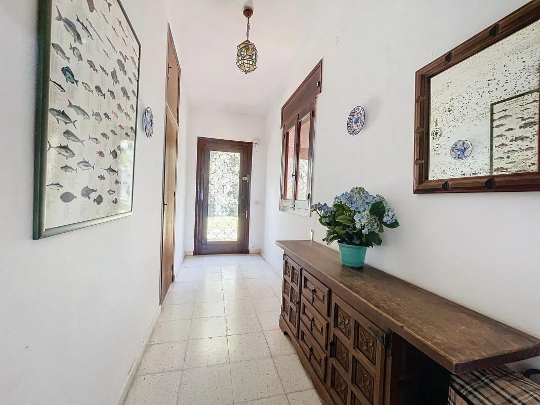 Sale of independent chalet in Calle Sena, Estepona
photo 3