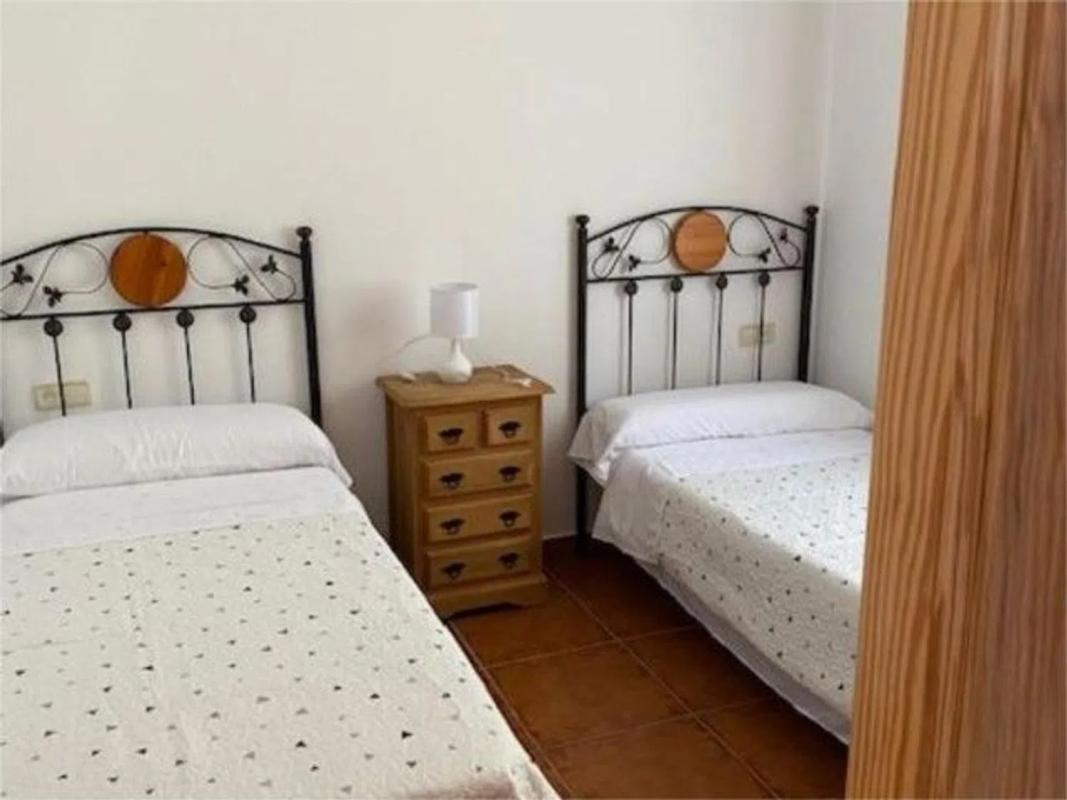 Продажа отдельного шале в Calle Pilar de Farinós, Эстепона photo 5
