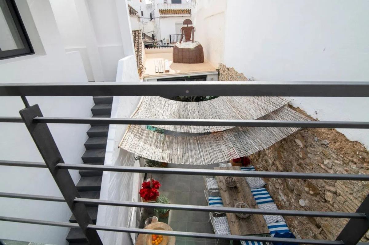 Продажа отдельного шале в Barrio Centro, Эстепона photo 4