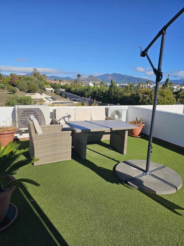Sale of independent chalet in Calle Isabel, Estepona
 photo 2