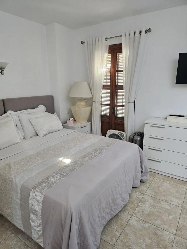Sale of independent chalet in Calle Isabel, Estepona
 photo 5