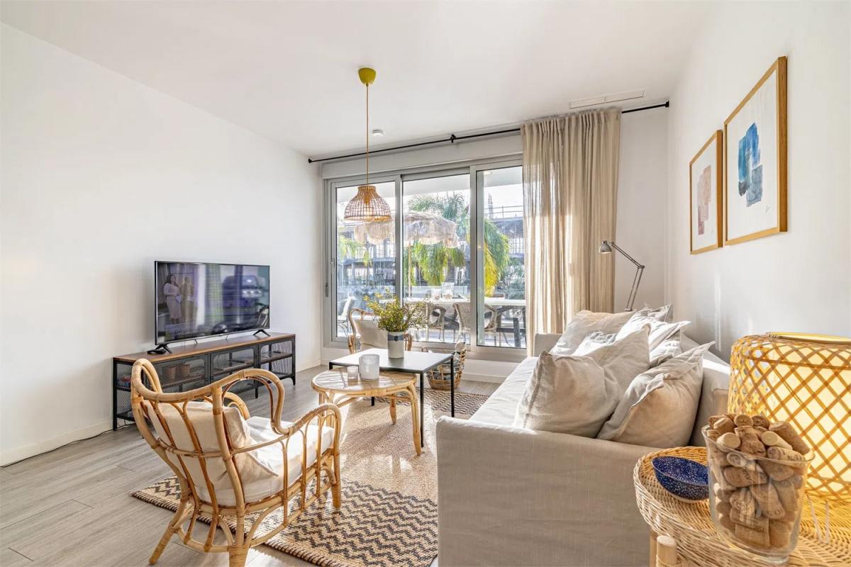 Sale of apartment in Calle Islas Bermudas, 6, Estepona
photo 3
