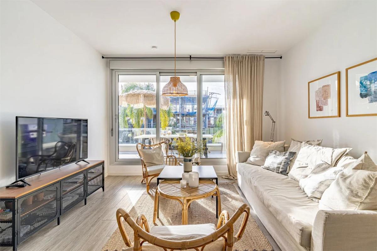 Sale of apartment in Calle Islas Bermudas, 6, Estepona
photo 4