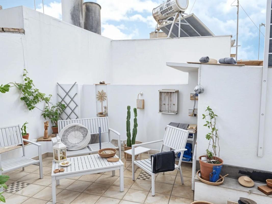Sale of independent chalet in Barrio Centro, Estepona
photo 1