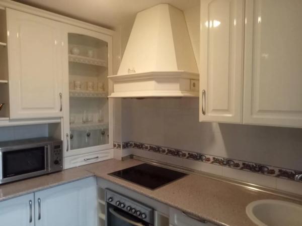 Detached villa for sale in  Barrio Las Lomas, Estepona photo 4