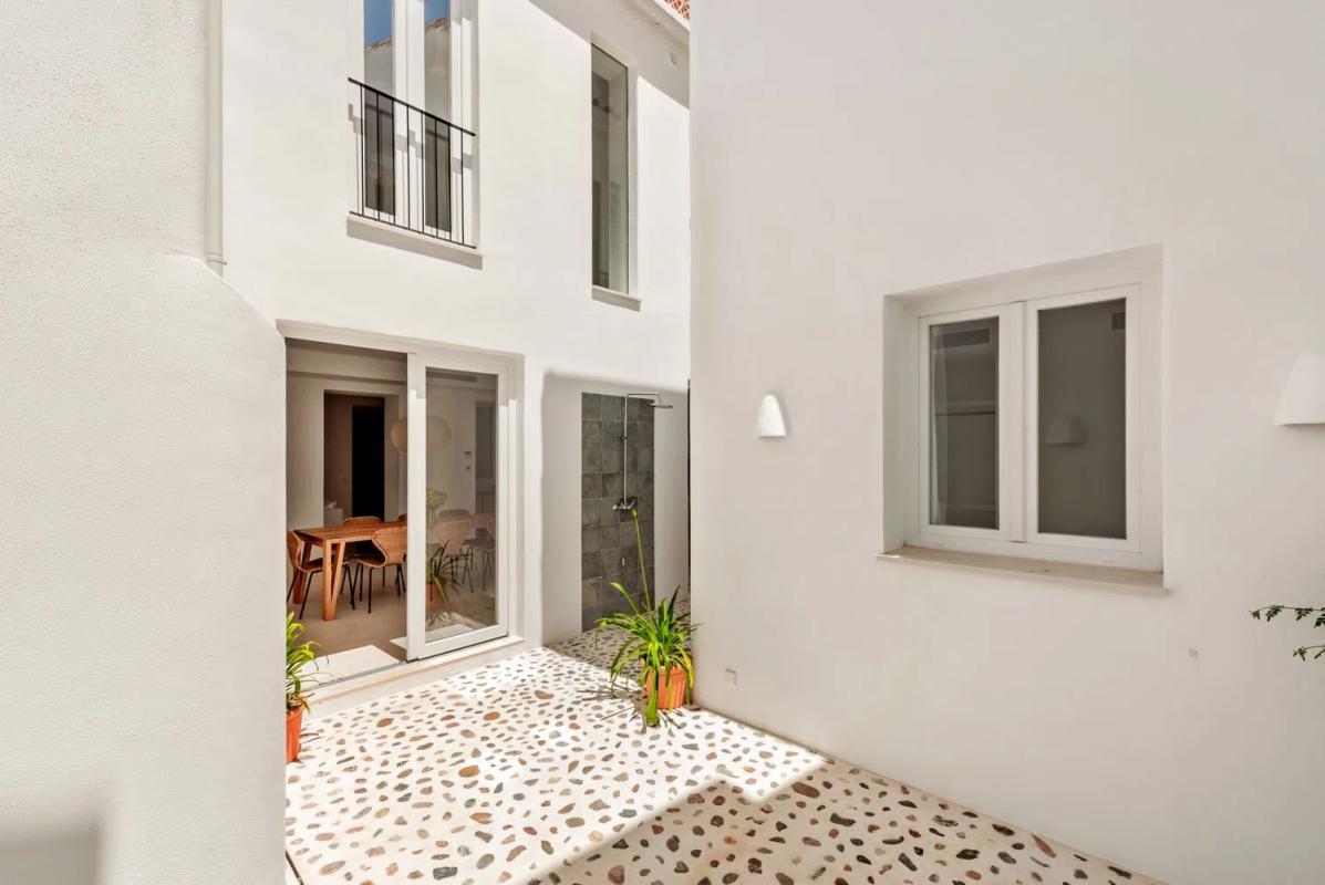 Продажа отдельного шале в Barrio Centro, Эстепона photo 1