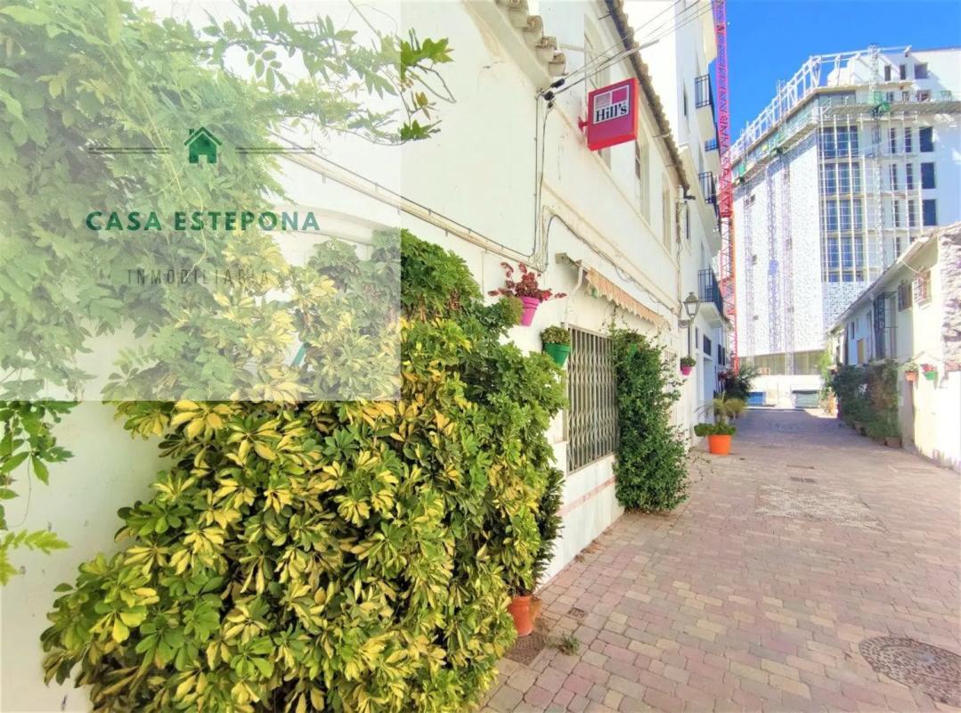 Venta de chalet independiente en Calle Sevilla, Estepona
 photo 2