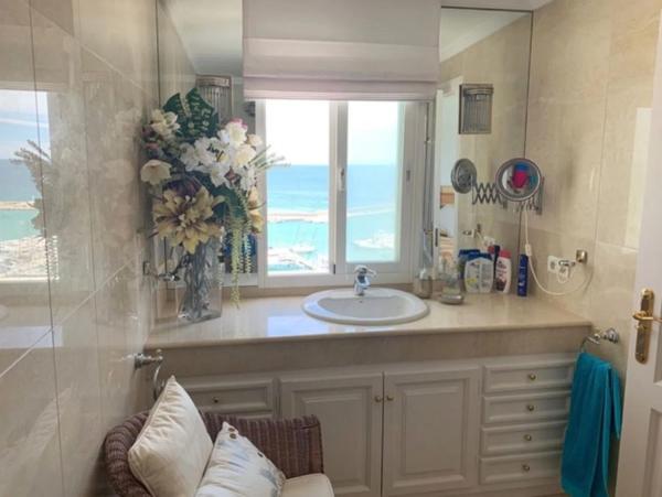 Penthouse na sprzedaż w  Avenida del carmen 35, 6 b, Estepona photo 3