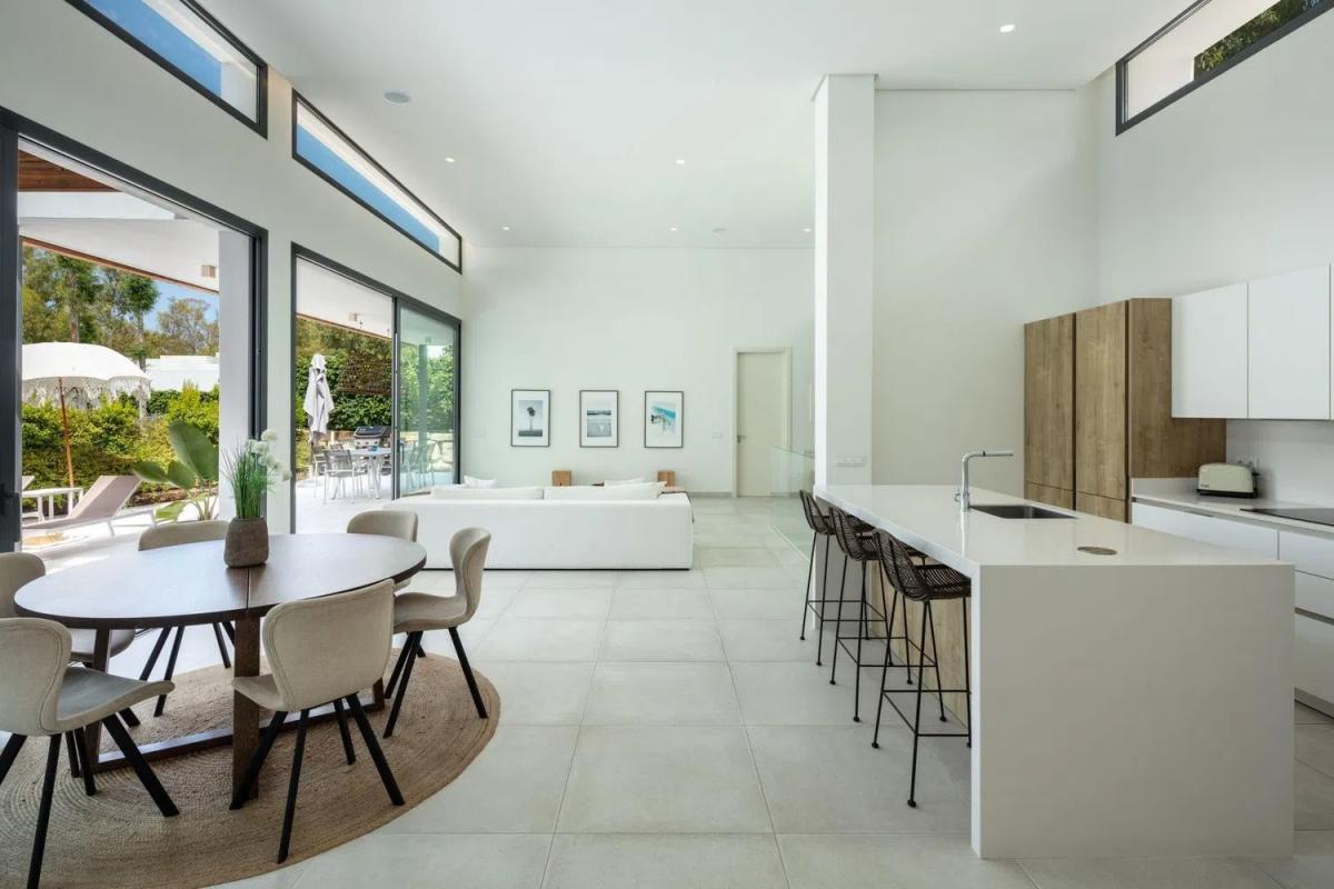 Venta de chalet independiente en Barrio Nueva Atalaya, Estepona
photo 3