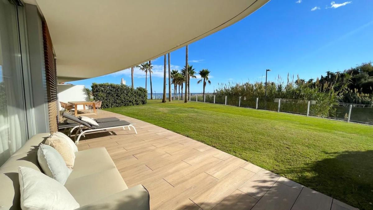 Sprzedaż mieszkania w Calle Costa Tropicana, Estepona
 photo 2