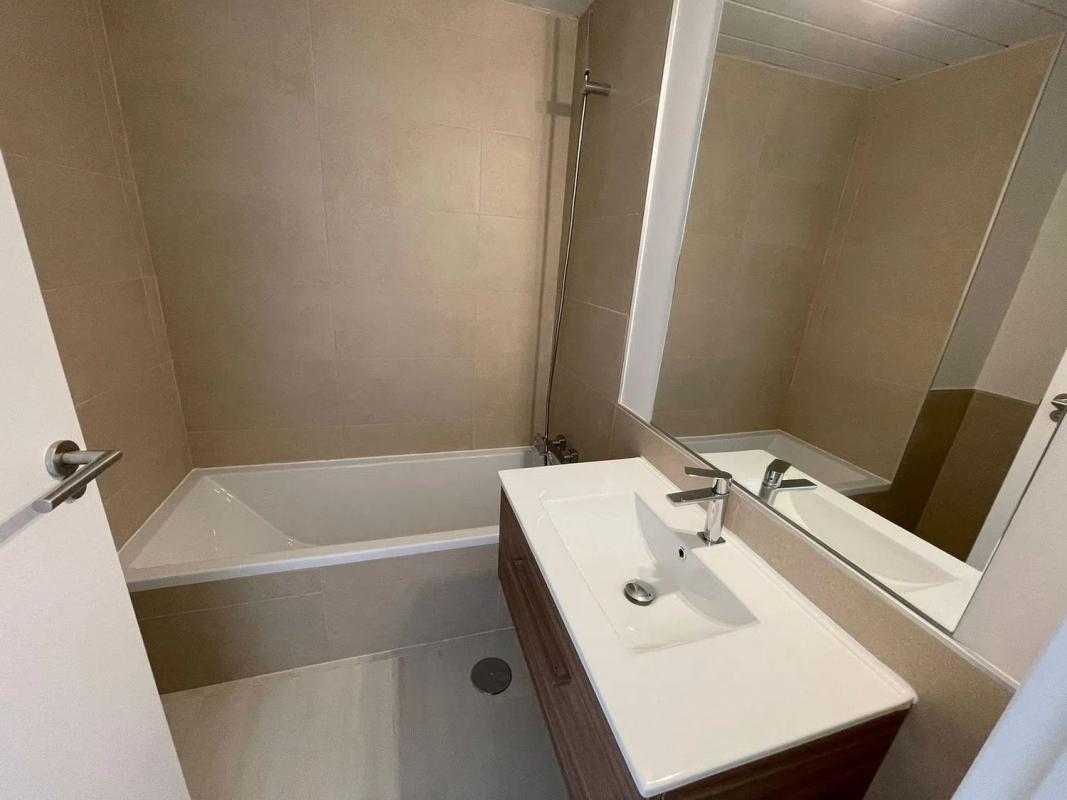 Sale of apartment in Calle Guadalmansa, 5, Estepona
photo 3