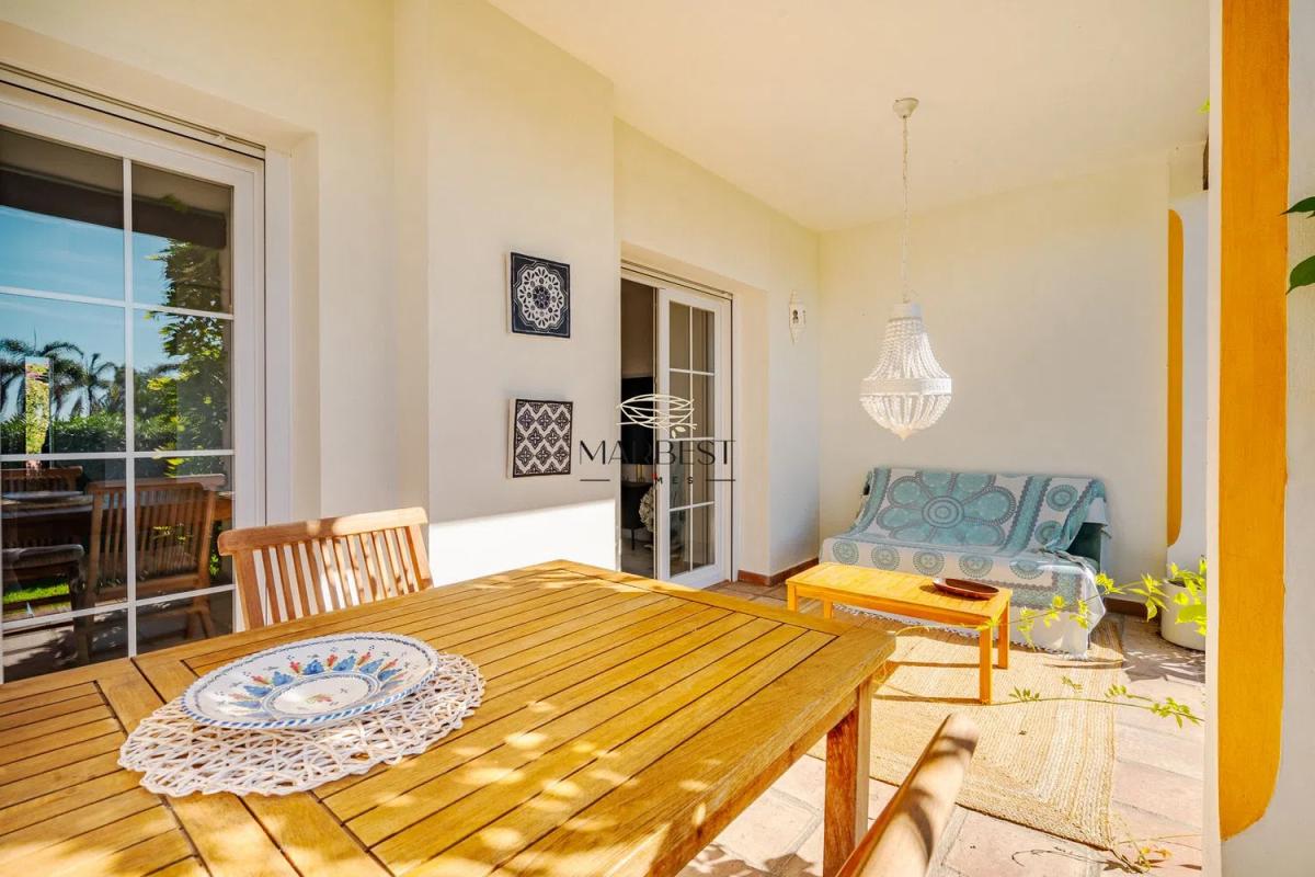 Sprzedaż niezależnego domku jednorodzinnego w  Calle Pinechurst, Estepona photo 4