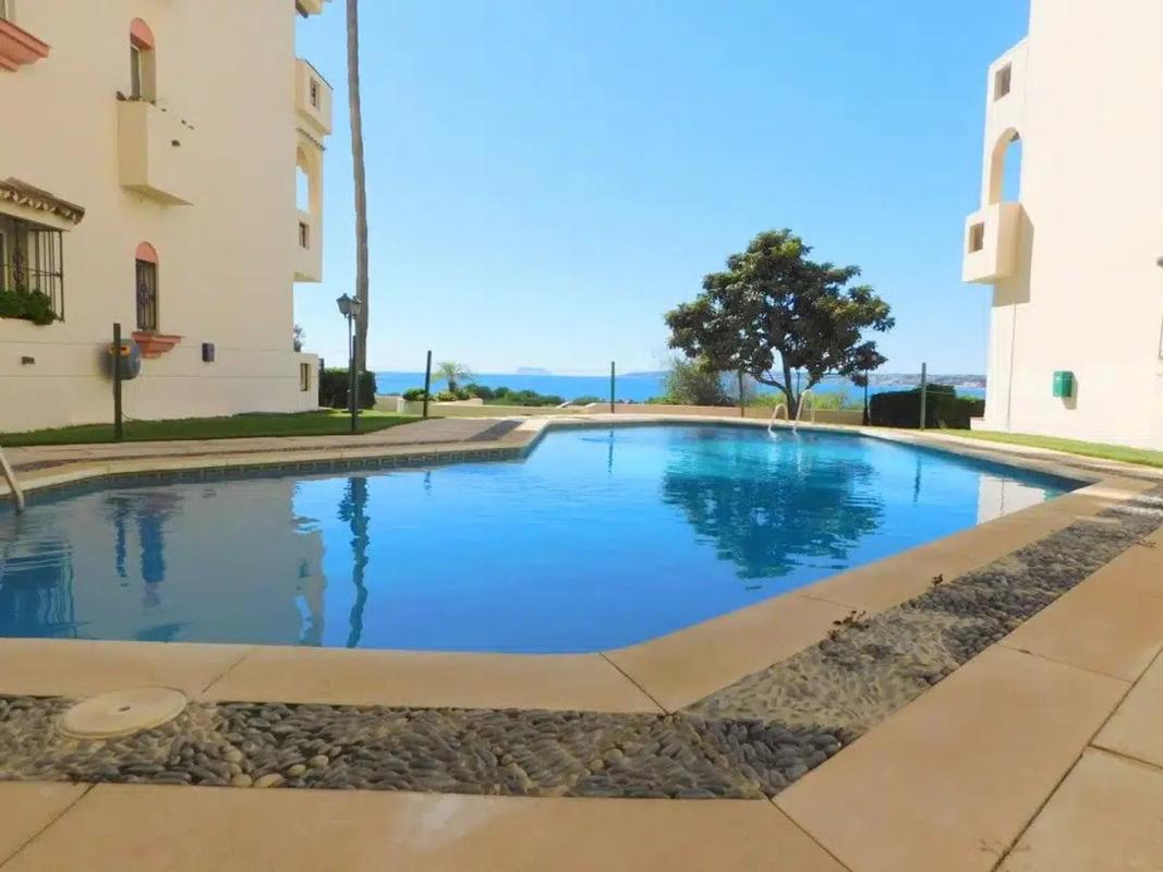 Sale of apartment in Barrio Puerto de Estepona, Estepona
photo 1