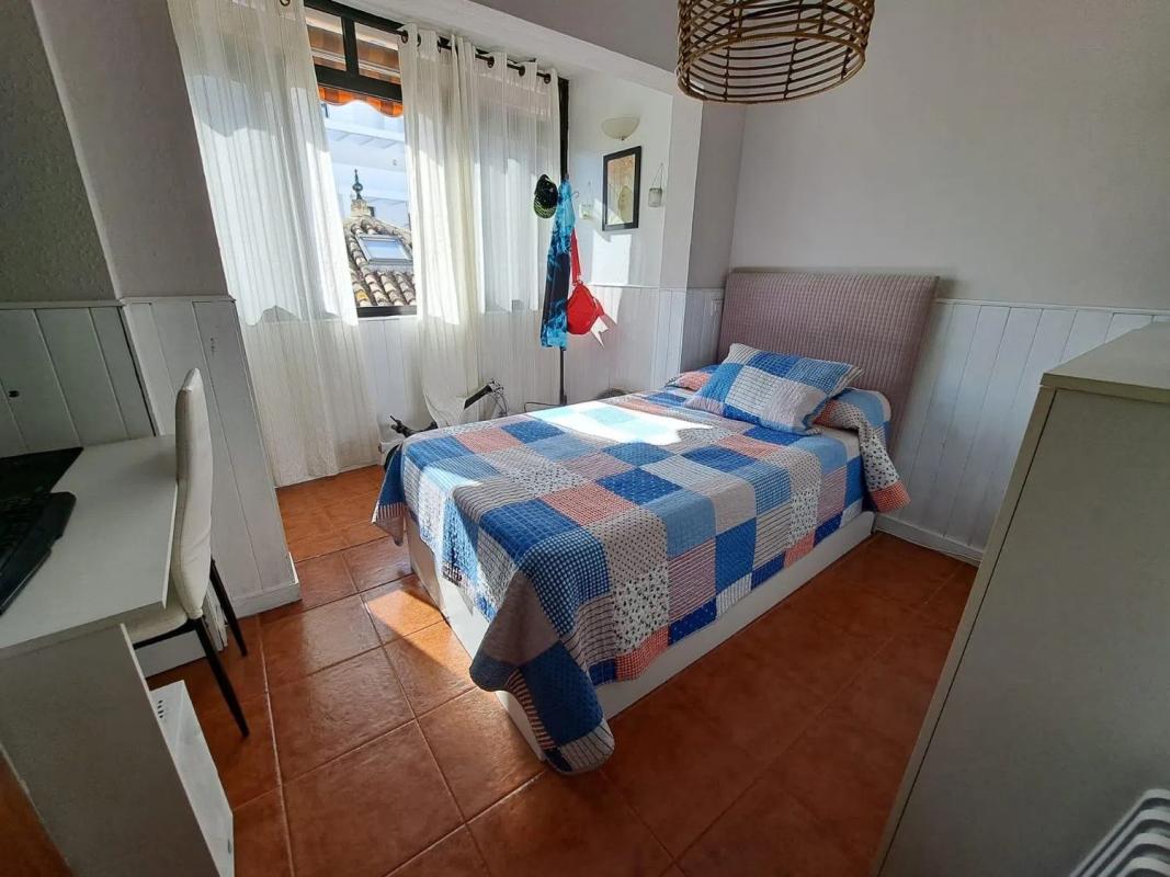 Venta de ático en Calle San Nicolás, Estepona photo 3