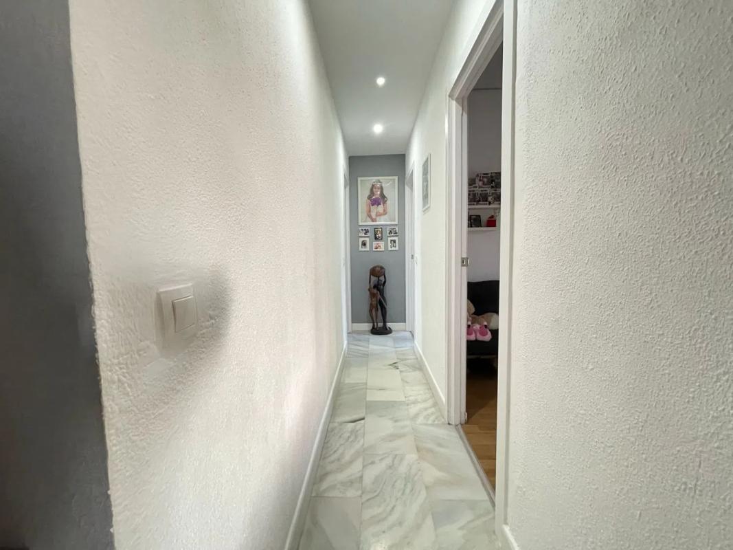 Properties for sale and rent in Spain photo 4