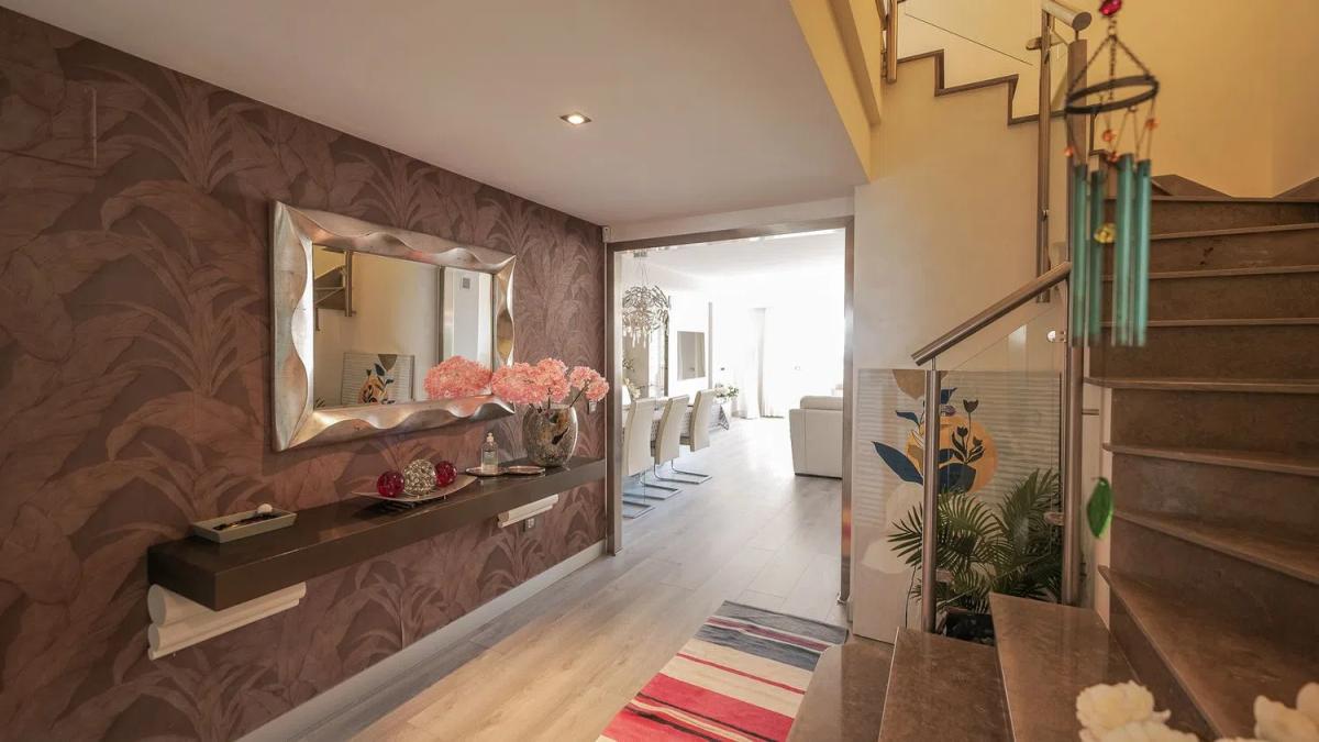 Sprzedaż niezależnego domku jednorodzinnego w Calle QUINTANA, Estepona photo 3
