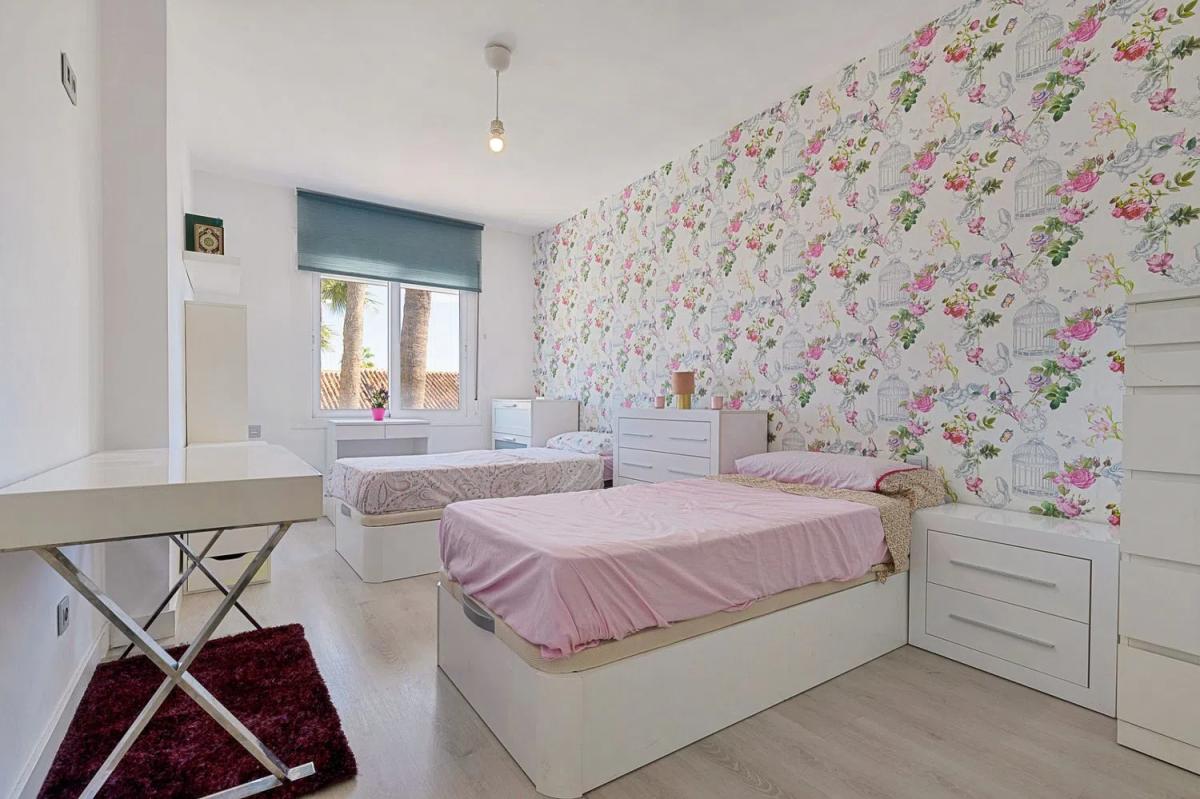Продажа отдельного шале в Barrio Bel-Air, Эстепона photo 2