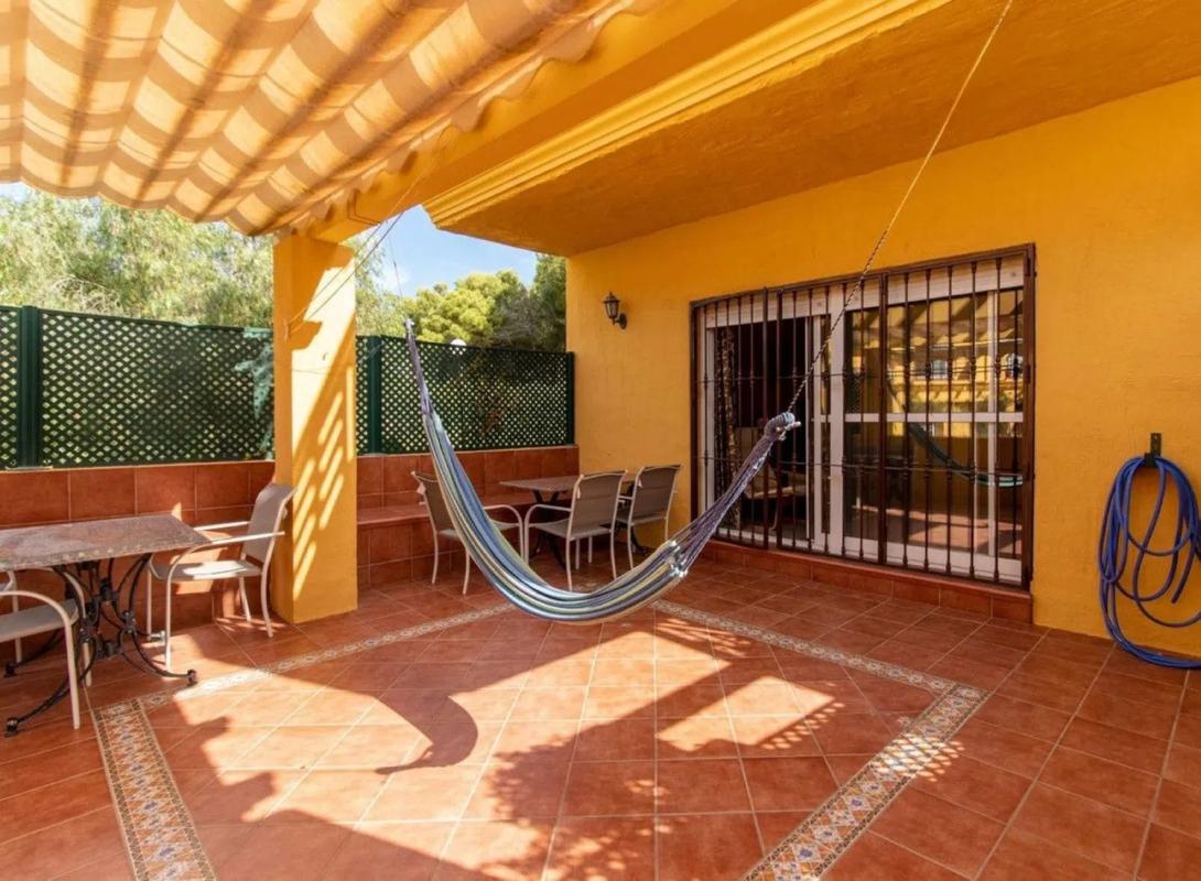 Продажа отдельного шале в Barrio Parque Central, Эстепона photo 3