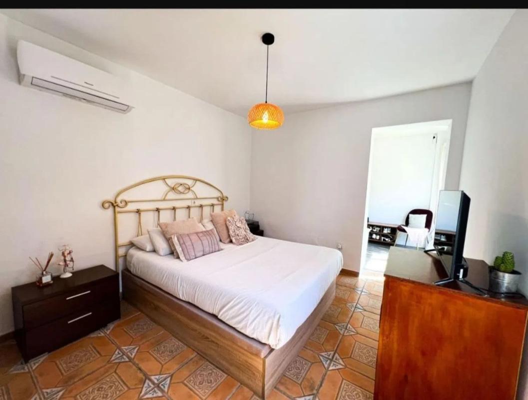 Sale of independent chalet in Barrio Buenas Noches, Estepona
 photo 4