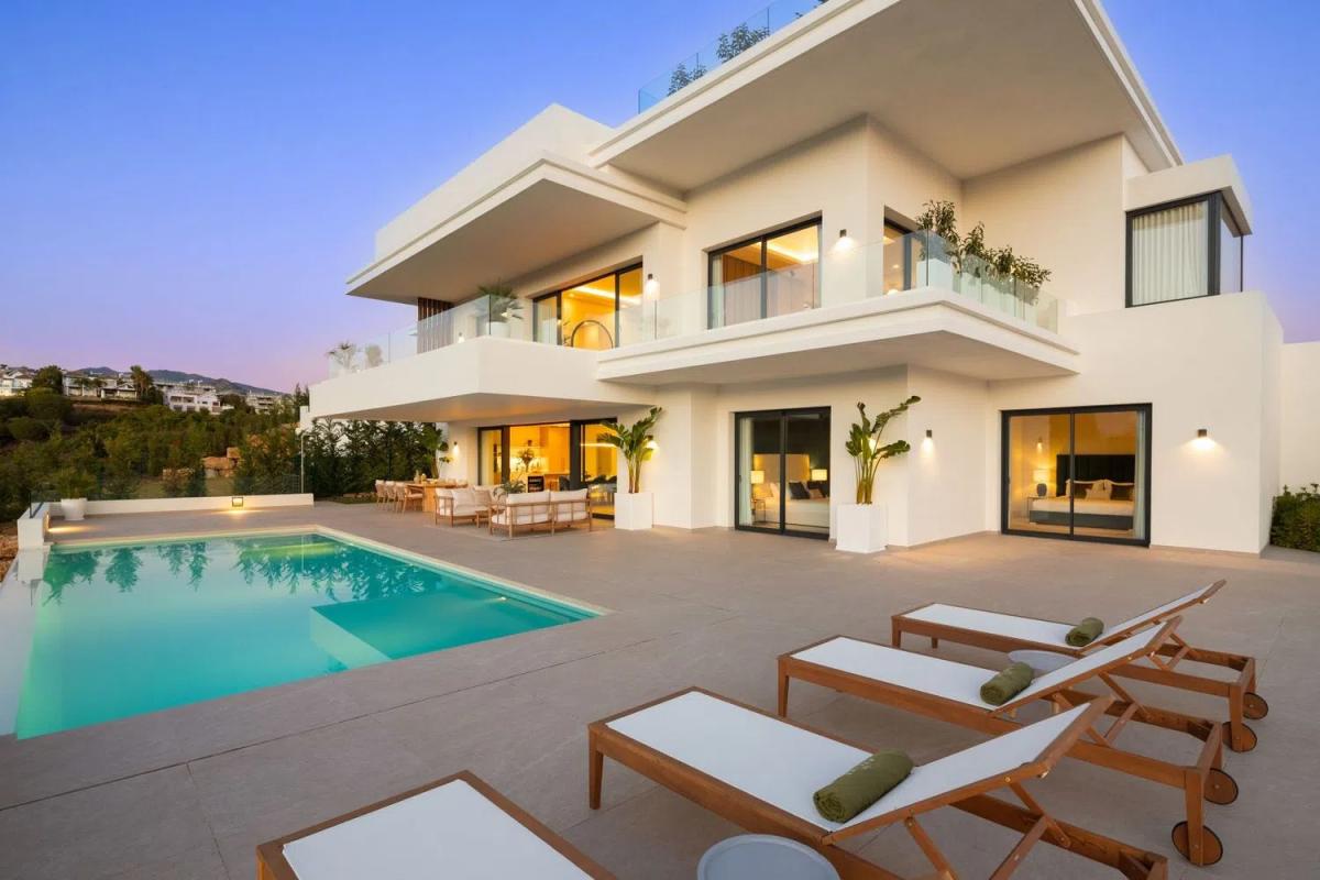 Venta de chalet independiente en Barrio Centro, Estepona
photo 1
