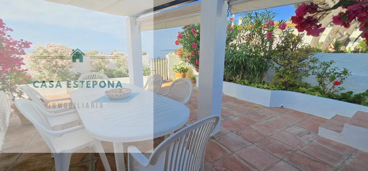 Продажа отдельного шале в  Calle Costa de Marbella, Эстепона photo 3