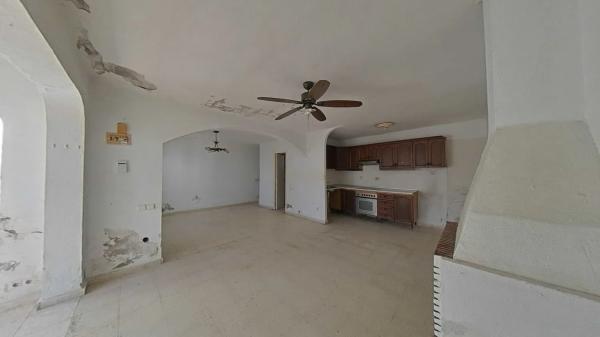 Chalet independiente en venta en Calle Sin Número 31, Estepona thumbnail 2