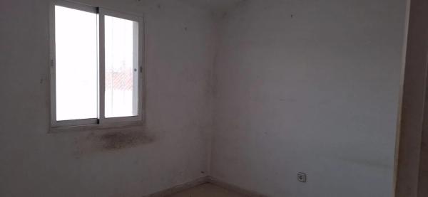 Chalet independiente en venta en Urbanización Mar y Monte, Estepona thumbnail 2