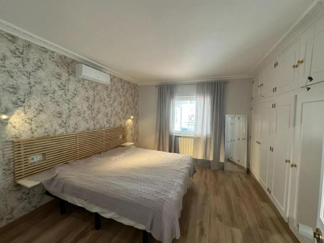 Продажа отдельного шале в Calle Josefina Samper, Эстепона photo 3
