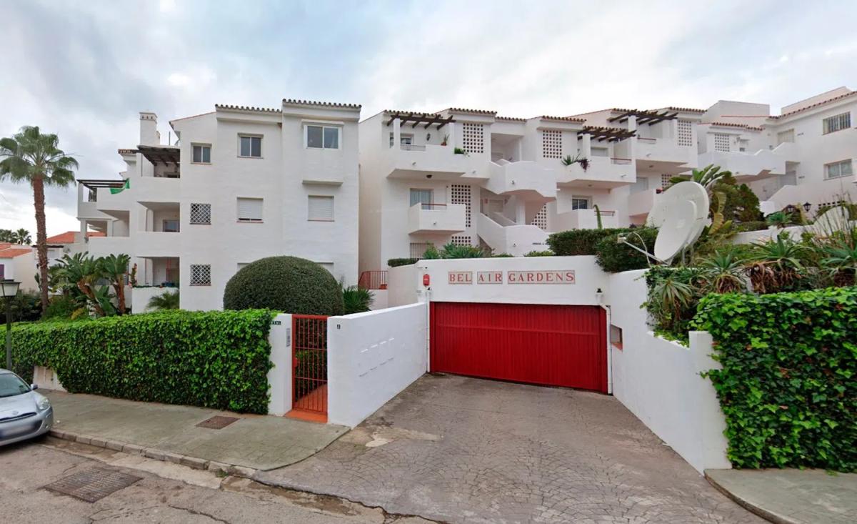 Venta de piso en Calle Hinojo, Estepona
photo 2