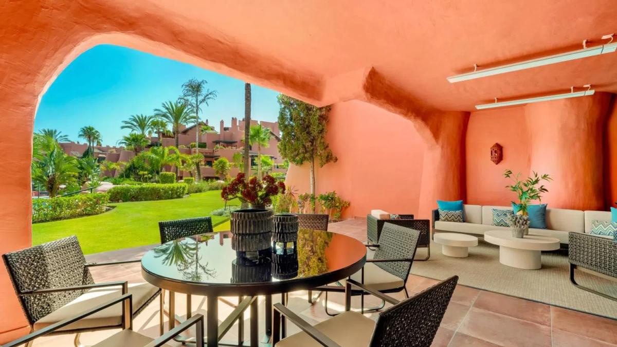 Sprzedaż mieszkania w Barrio Guadalmansa, Estepona
photo 2