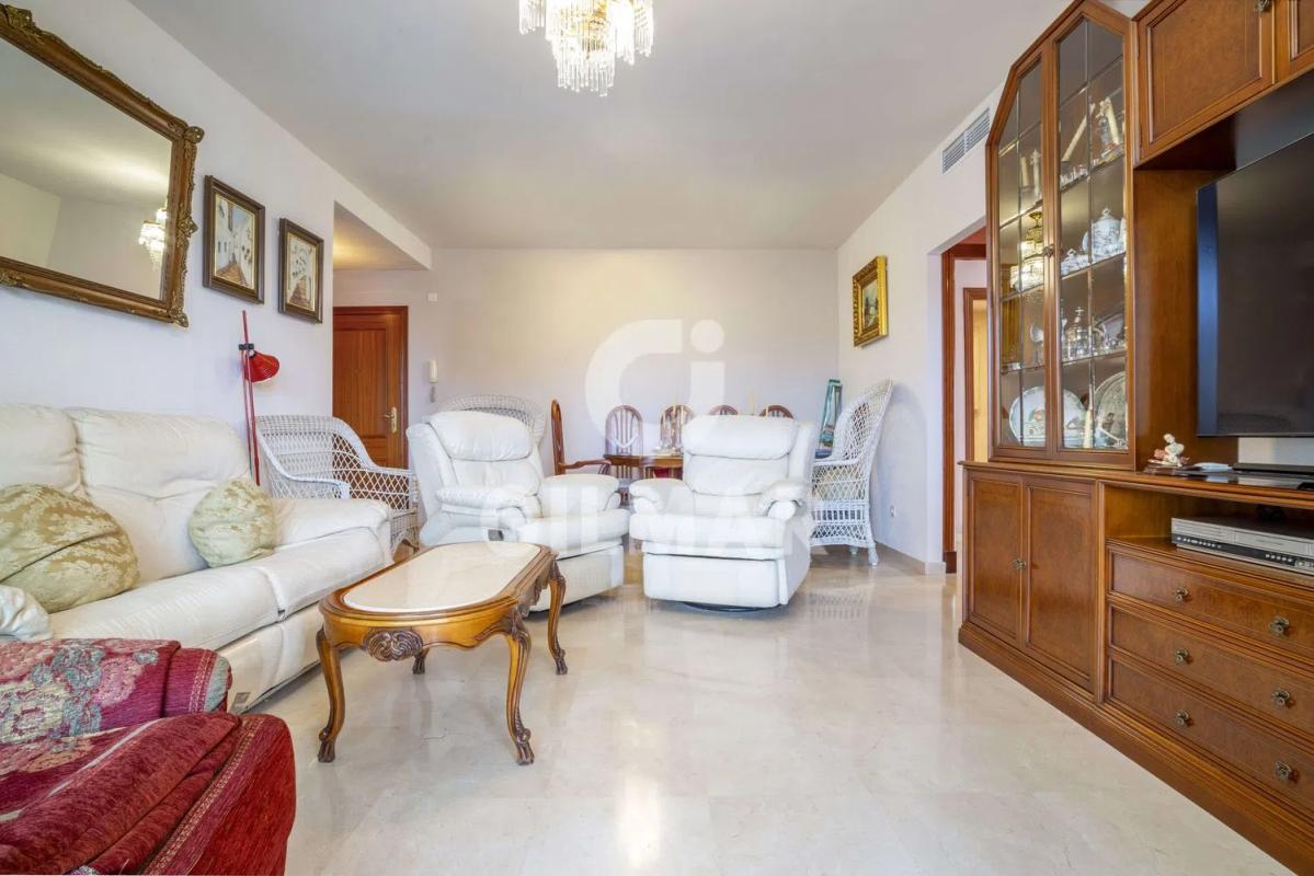 Продажа квартиры на Calle Terraza, Эстепона
 photo 4