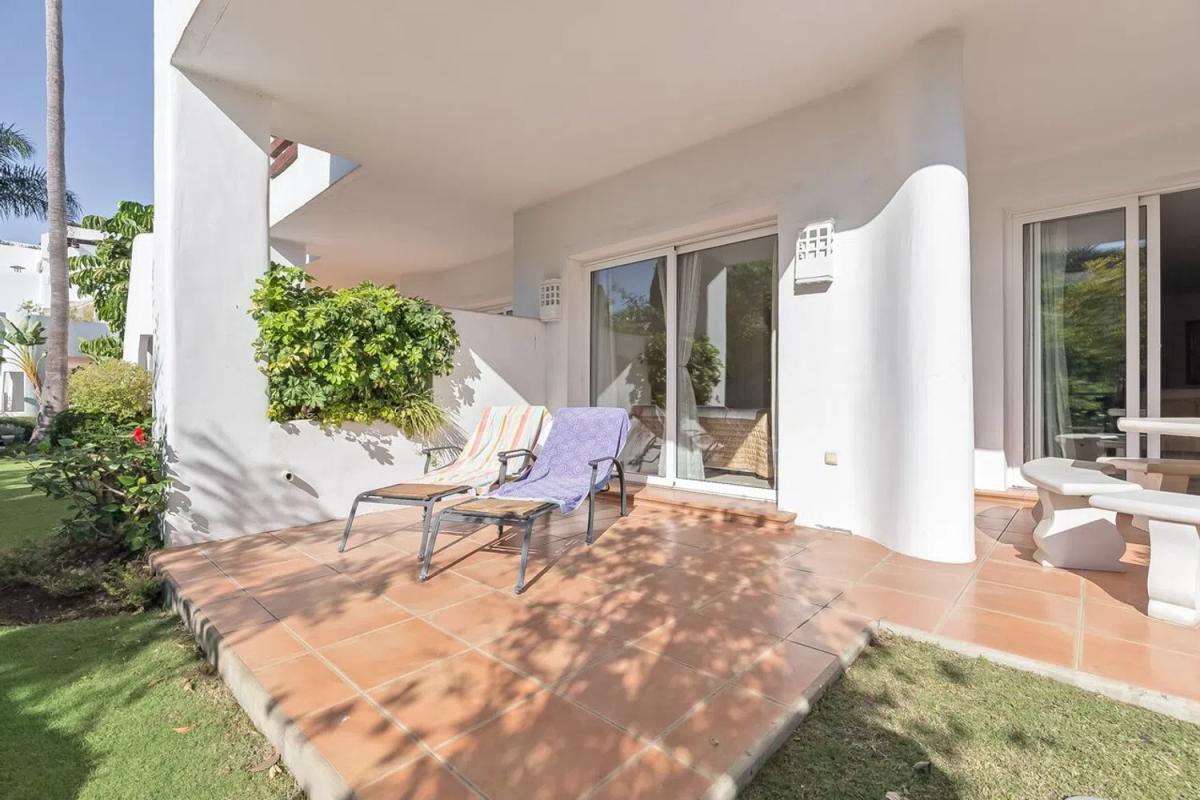 Продажа квартиры на Alcazaba beach s/n, Эстепона
photo 2