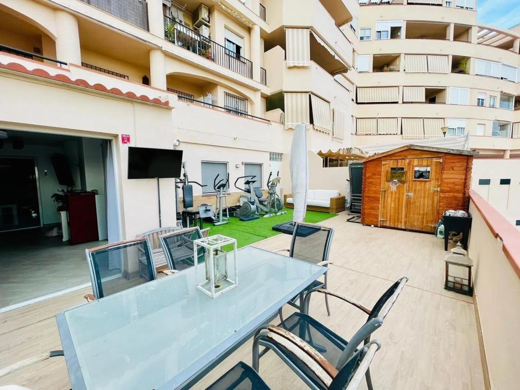 Sprzedaż mieszkania w Barrio Sierra de Estepona-Avda de Andalucia, Estepona
photo 2