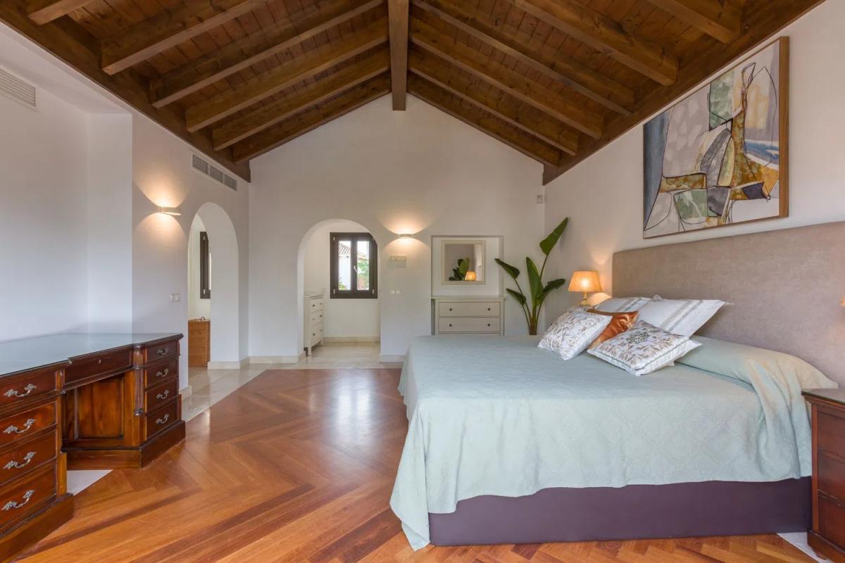 Venta de chalet independiente en Barrio Casasola, Estepona
photo 3