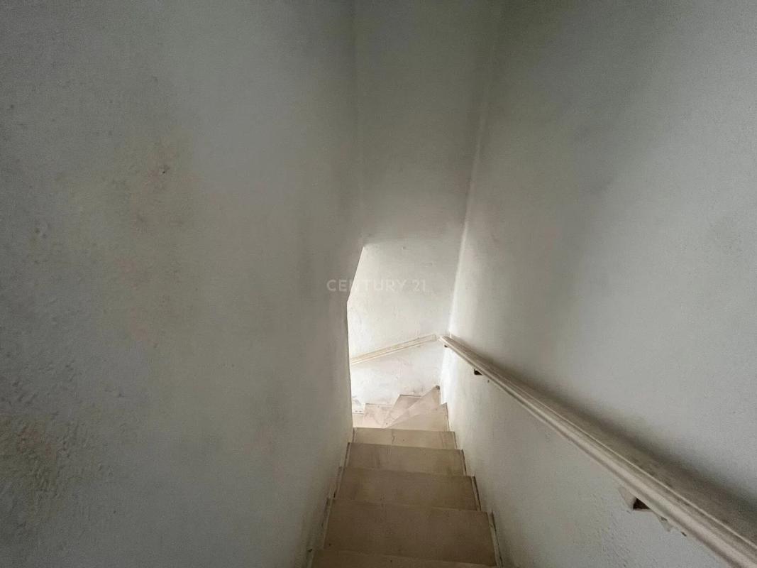 Продажа отдельного шале в  Avenida Benamara, 25, Эстепона photo 3