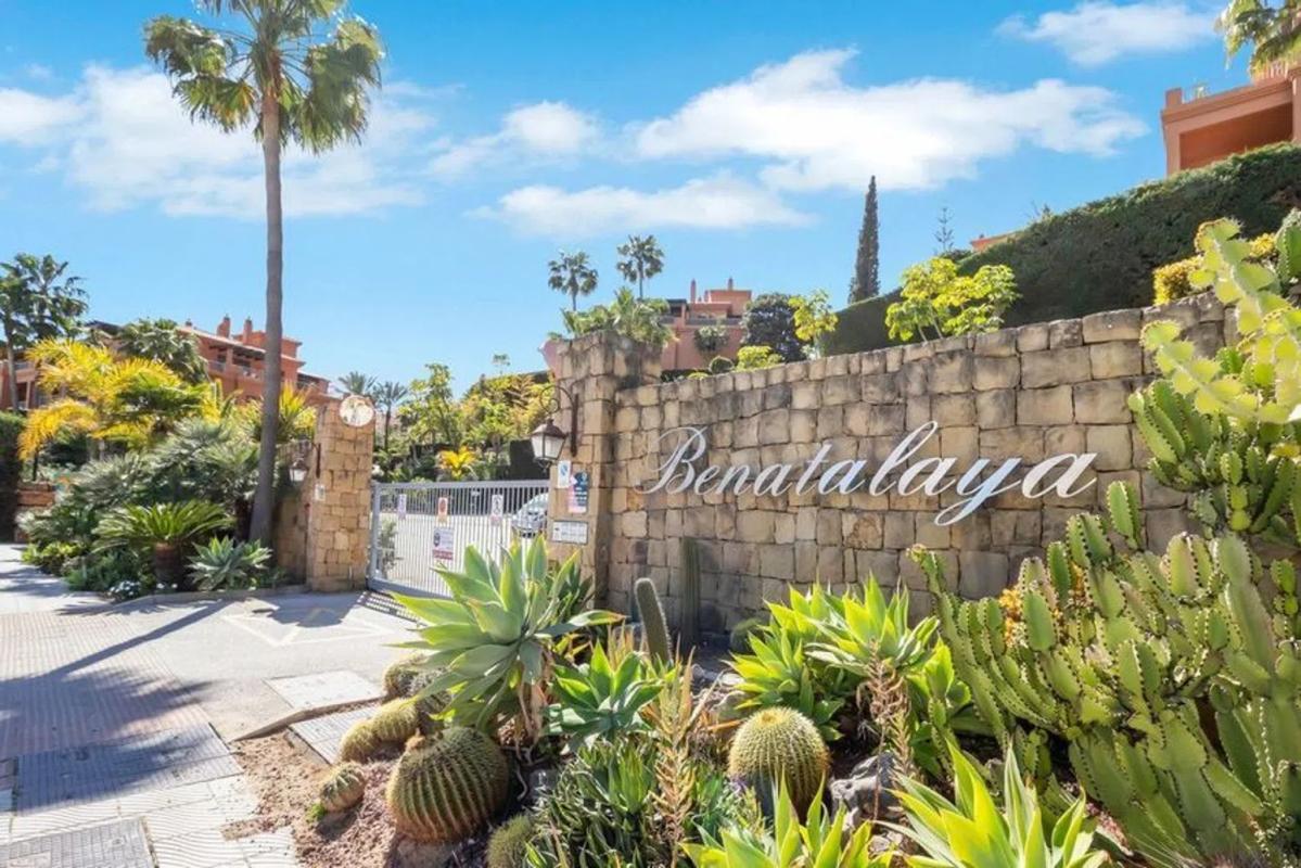 Venta de piso en Calle Pico Alcazaba, 21, Estepona
 photo 4