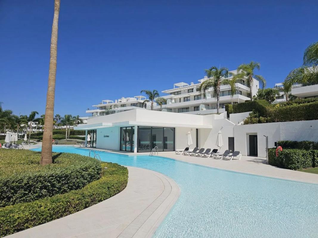 Sale of apartment in Calle Turquesa, Estepona
photo 1