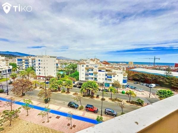 Penthouse na sprzedaż w Calle Huerta Nueva, Estepona thumbnail 1